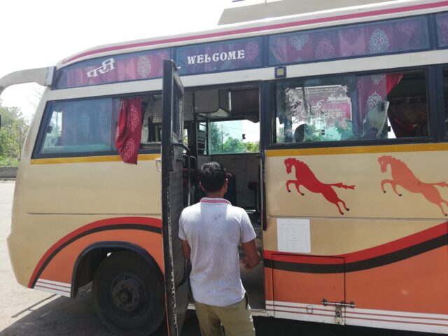 インド国内の路線バス